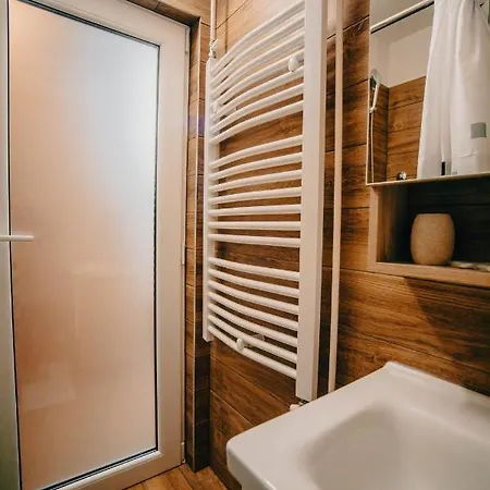 Hotel Restoran Sa Prenocistem Gornjak Krepoljin